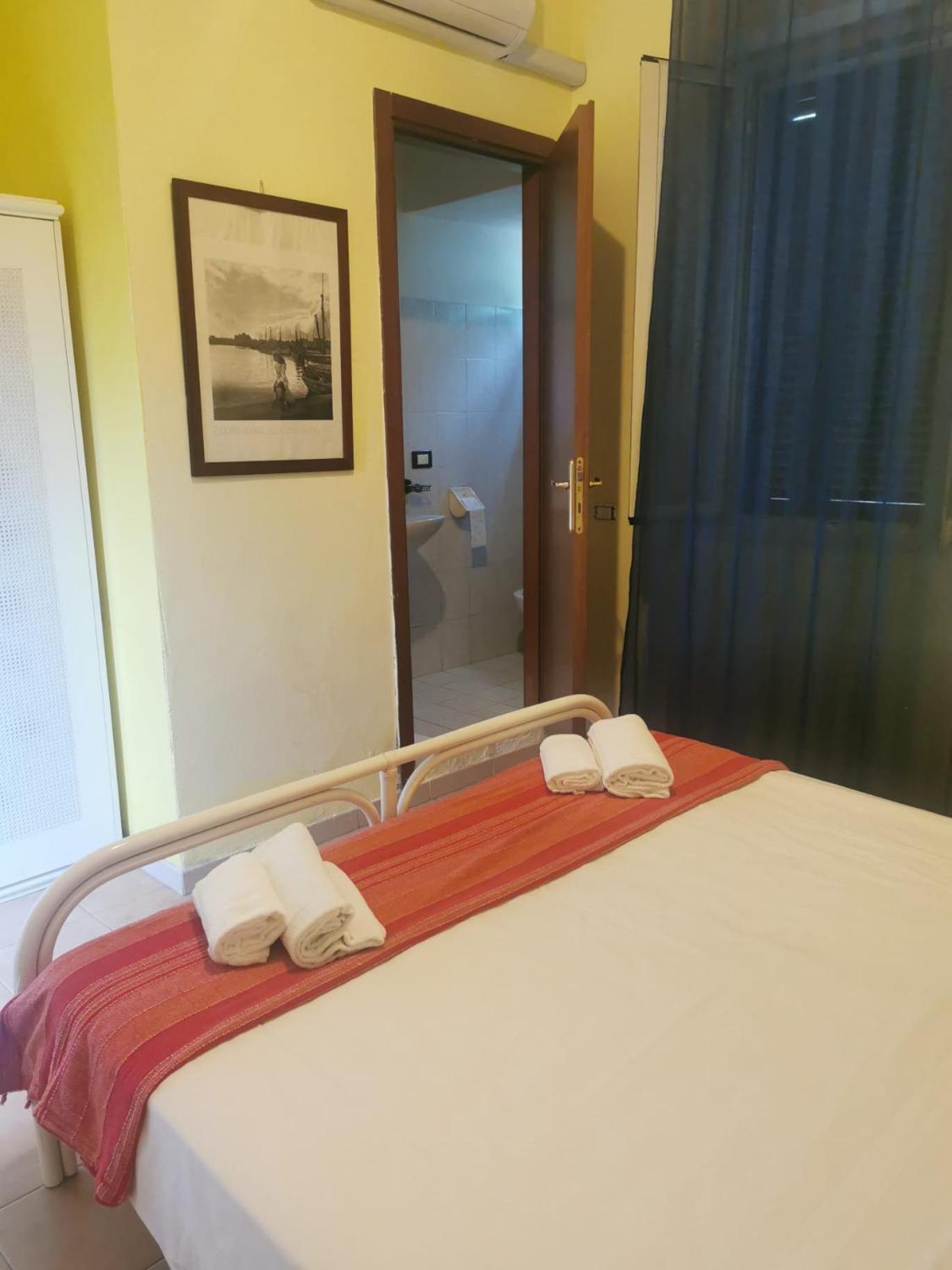 Affittacamere Ambra Marinella di Sarzana Extérieur photo