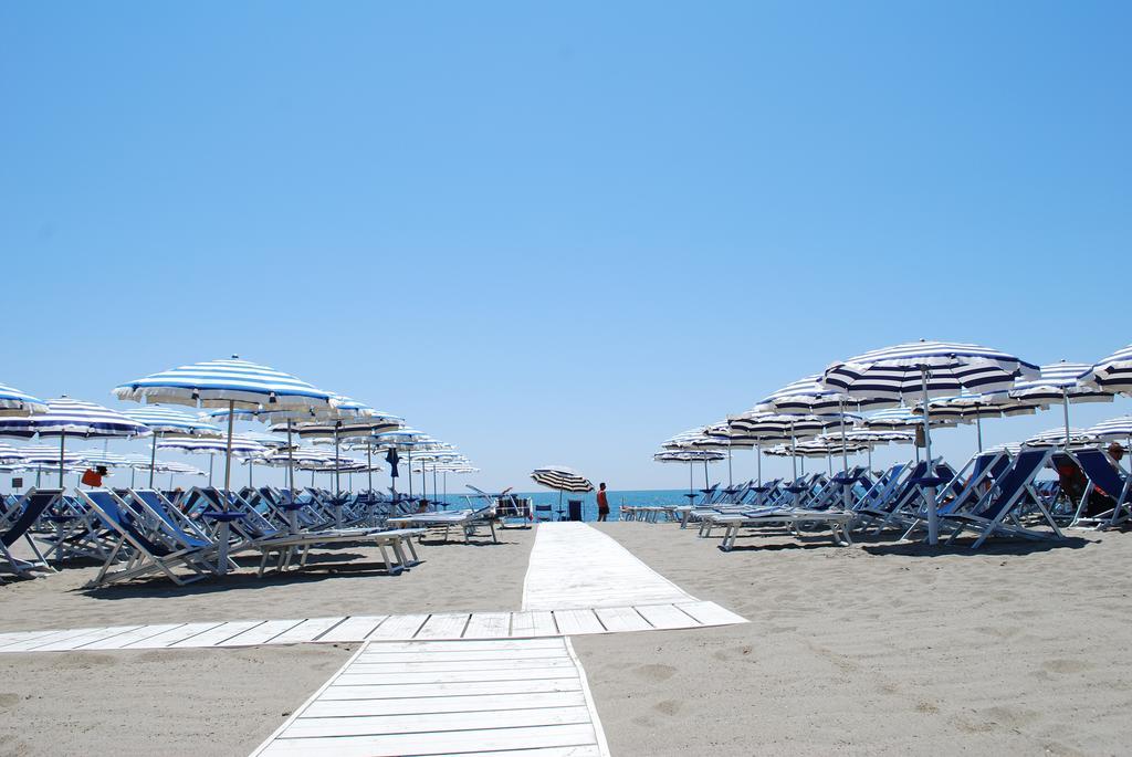 Affittacamere Ambra Marinella di Sarzana Extérieur photo